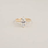 14k gold solitaire knife edge band engagement ring setting